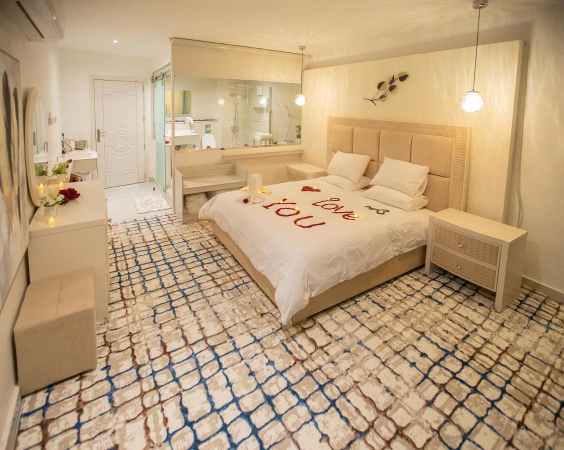 Rosa Bella Apartment นิซวา ภายนอก รูปภาพ
