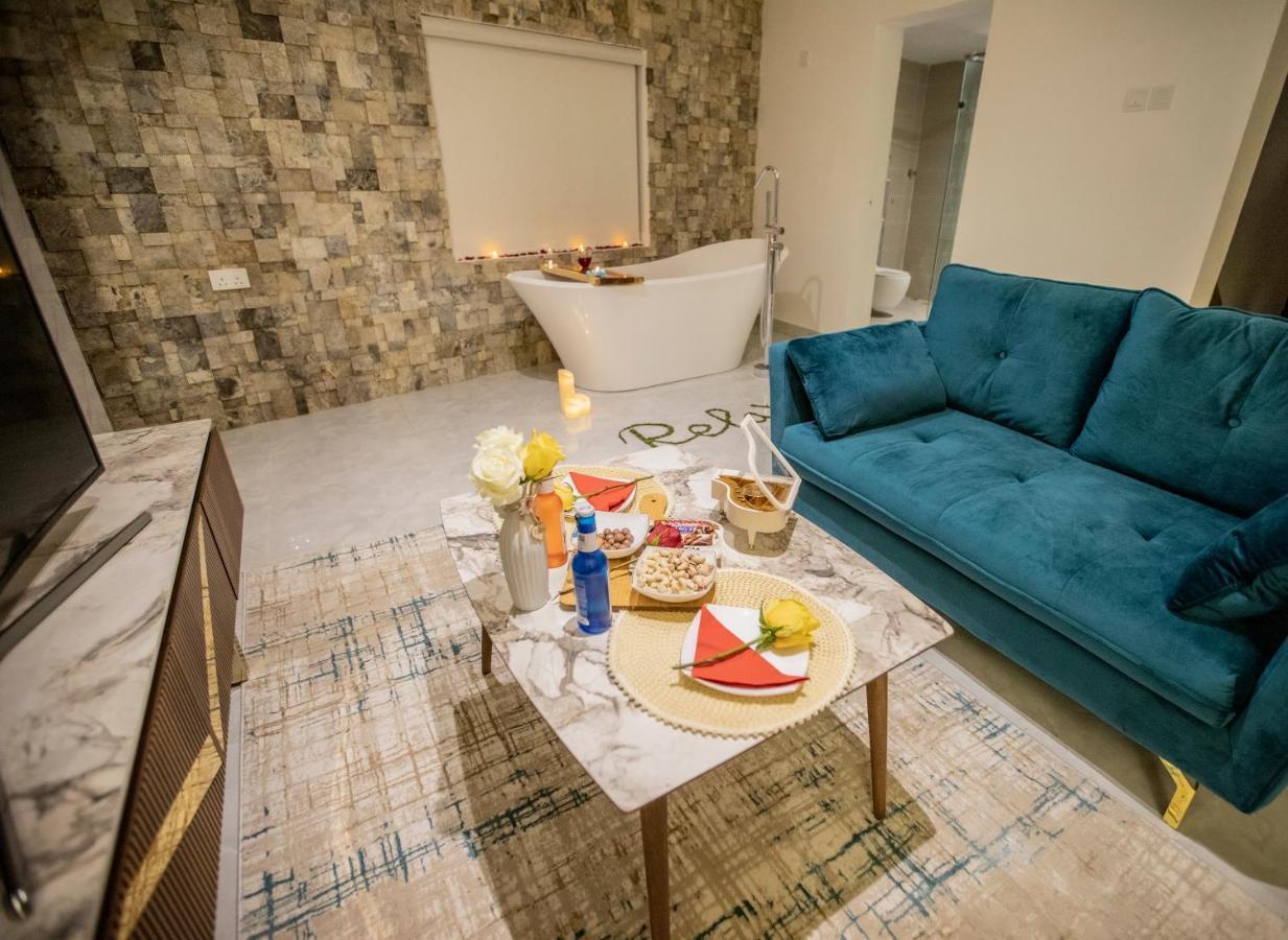 Rosa Bella Apartment นิซวา ภายนอก รูปภาพ